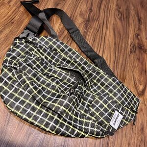 Havjee Plaid Crossbody Bag with Adjustable Strap